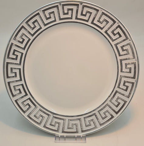 13" CHARGER PLATE-WHITE/SILVER