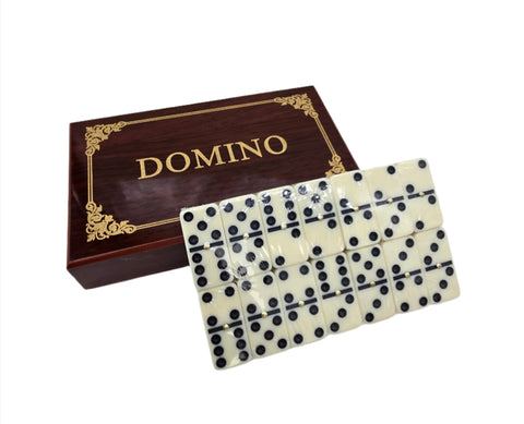 DOMINOES GAME SET